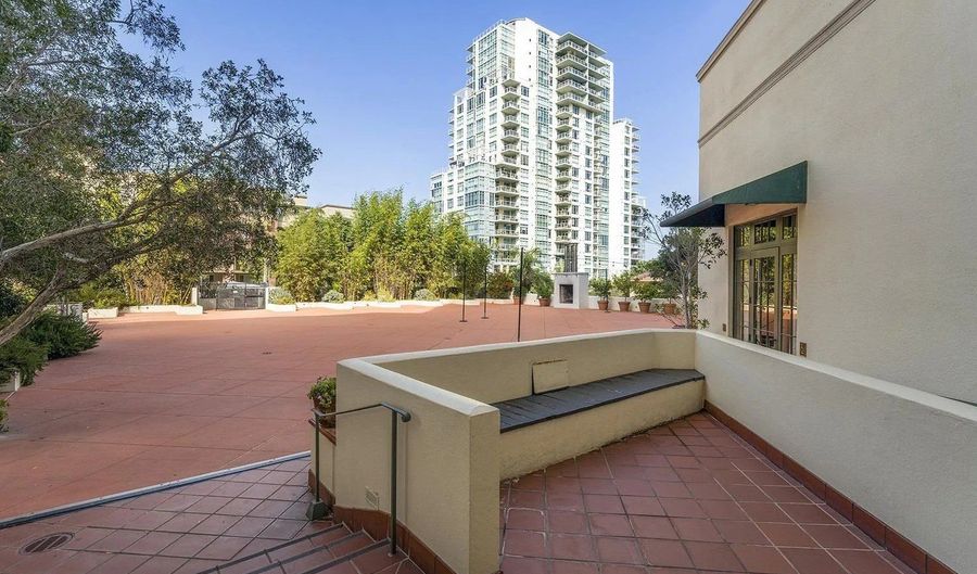 702 Ash St 702, San Diego, CA 92101 - 1 Beds, 1 Bath