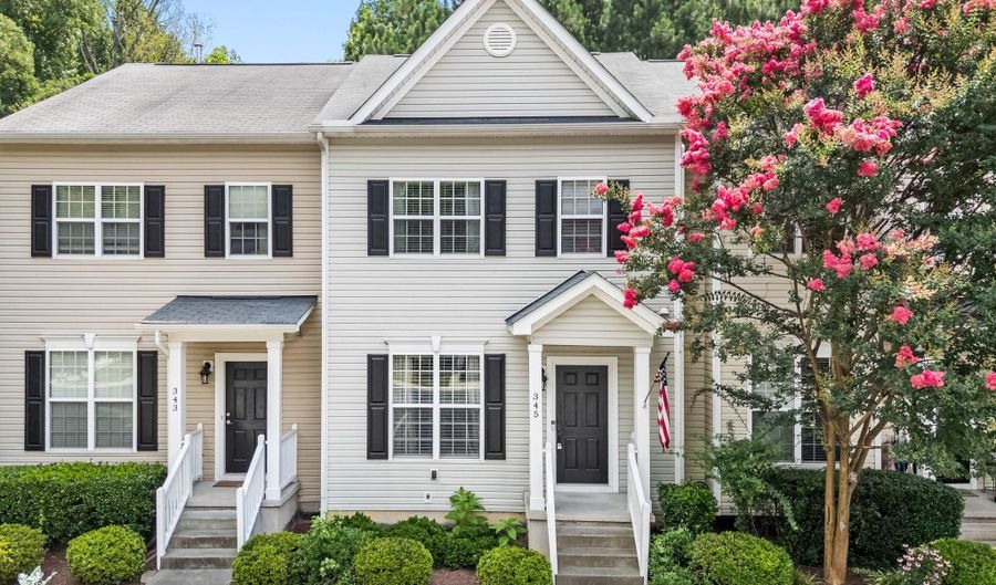345 Anterbury Dr, Apex, NC 27502 - 3 Beds, 4 Bath