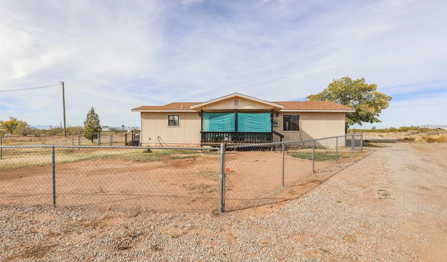 65 La Luz Gate Rd, Alamogordo, NM 88310 - 3 Beds, 2 Bath