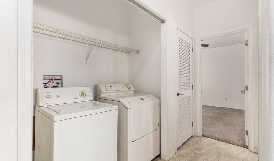 10540 E Apache Trl 93, Apache Junction, AZ 85120 - 2 Beds, 2 Bath