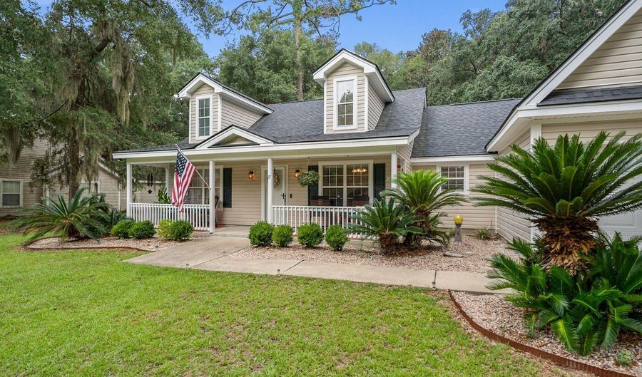 17 Westminster Pl, Beaufort, SC 29907 - 4 Beds, 2 Bath
