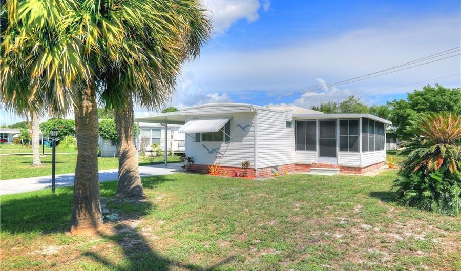 410 Osprey Dr, Barefoot Bay, FL 32976 - 2 Beds, 2 Bath
