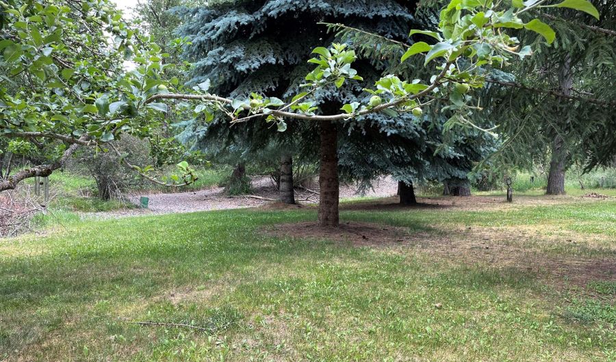 13610 S CATALDO Dr, Cataldo, ID 83810 - 2 Beds, 1 Bath