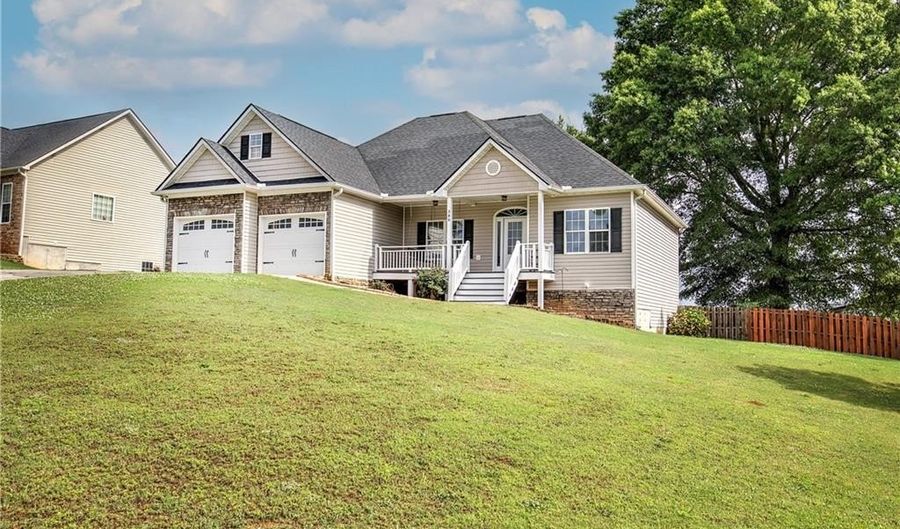 380 Bowdoin Ln SW, Adairsville, GA 30103 - 5 Beds, 2 Bath