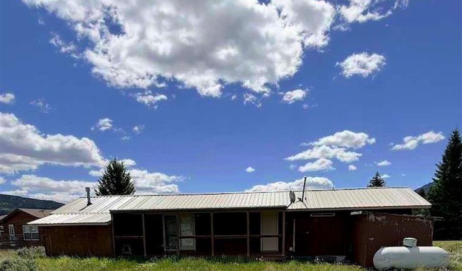 31 Posten Rd, Cody, WY 82414 - 2 Beds, 1 Bath