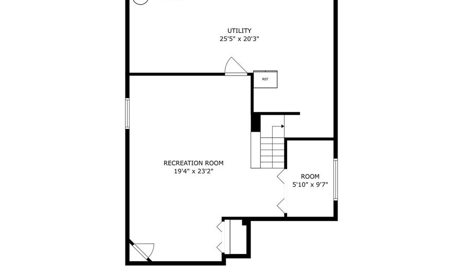 4045 N Harvard Ave, Arlington Heights, IL 60004 - 5 Beds, 3 Bath