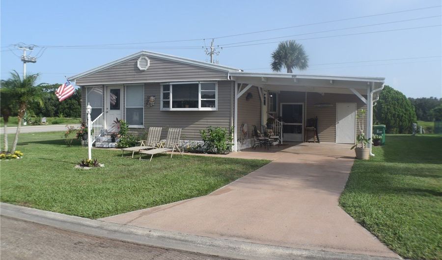 901 Laurel Cir, Barefoot Bay, FL 32976 - 2 Beds, 2 Bath