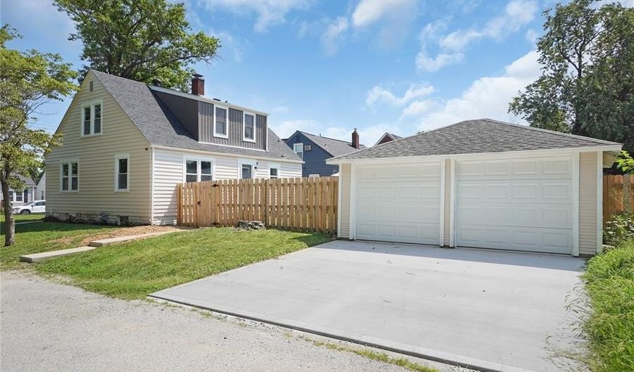 3407 Lincoln St, Alton, IL 62002 - 3 Beds, 2 Bath