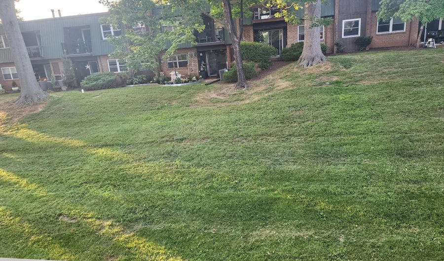 132 MEADOWVIEW Ln 132, Mont Clare, PA 19453 - 3 Beds, 2 Bath