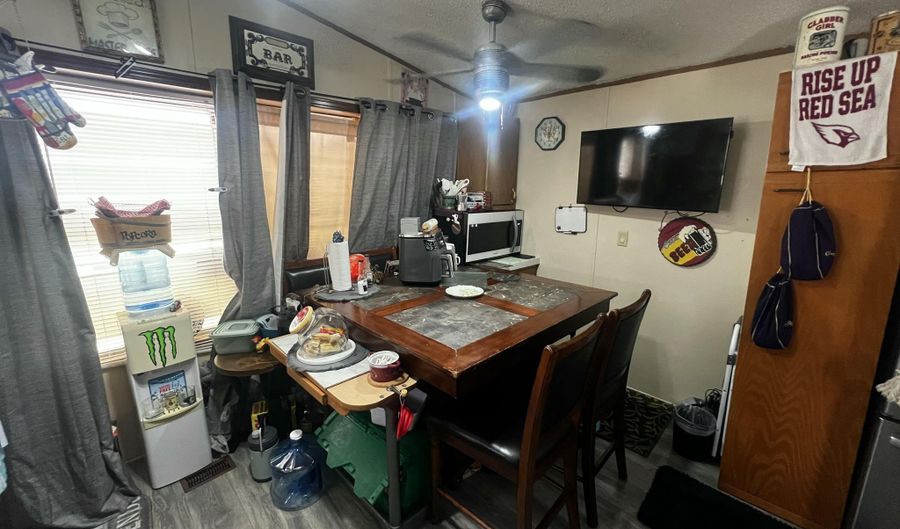 34220 S Old Black Canyon Hwy 11, Black Canyon City, AZ 85324 - 2 Beds, 1 Bath
