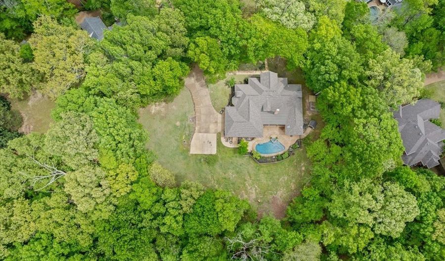 9157 GILLIE Cv, Bartlett, TN 38133 - 5 Beds, 6 Bath