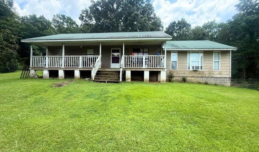 681 OLD COLDWATER Rd, Anniston, AL 36201 - 3 Beds, 1 Bath