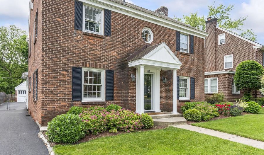 101 Euclid Ave, Albany, NY 12203 - 3 Beds, 3 Bath