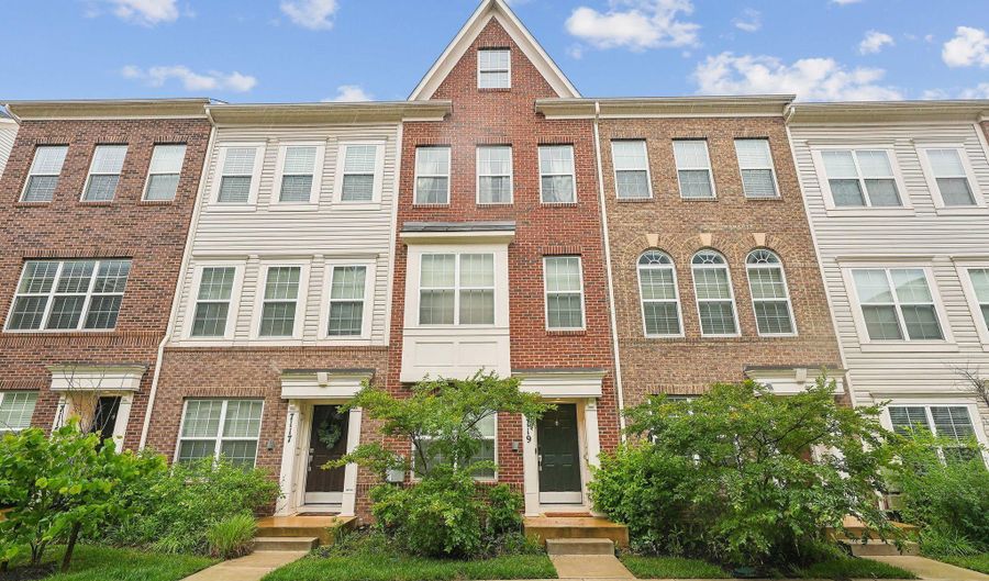 7119 ROWLOCK Aly, Beltsville, MD 20705 - 3 Beds, 4 Bath