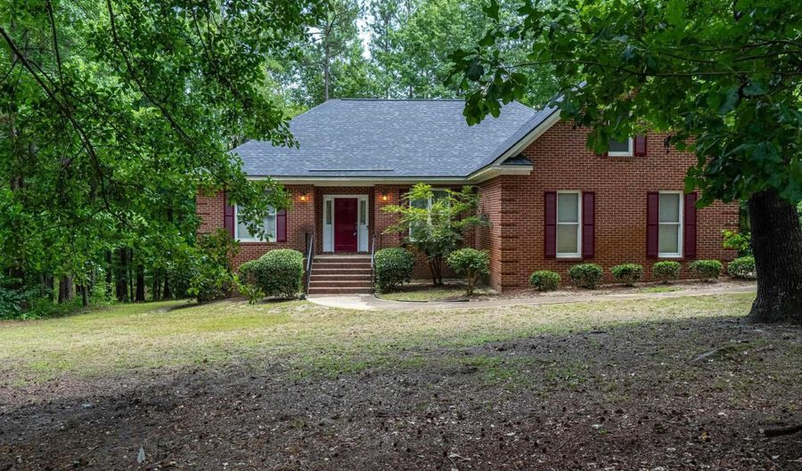 204 Ashley Oaks Dr, Blythewood, SC 29016 - 3 Beds, 2 Bath