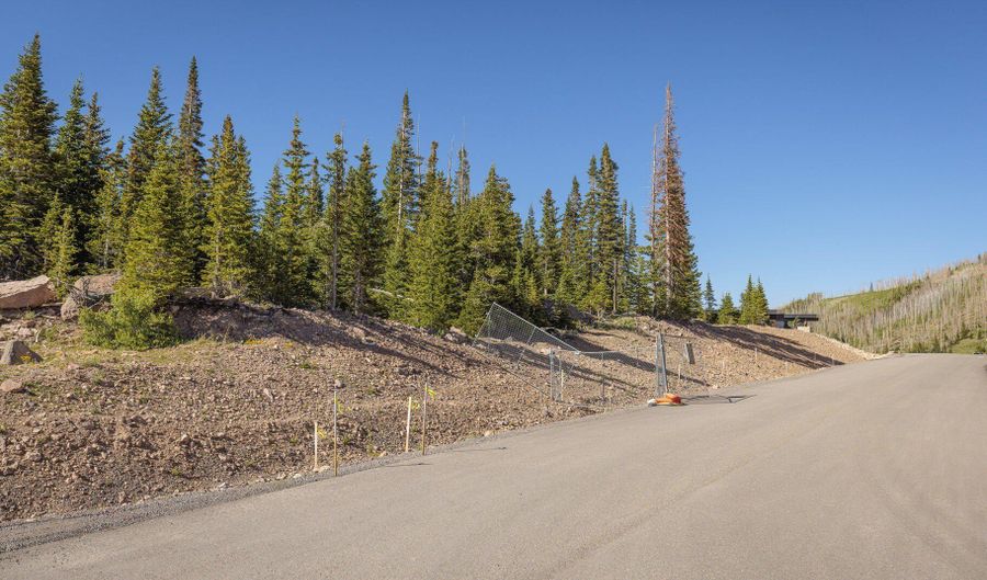 318 N Highland Dr, Brian Head, UT 84719 - 0 Beds, 0 Bath