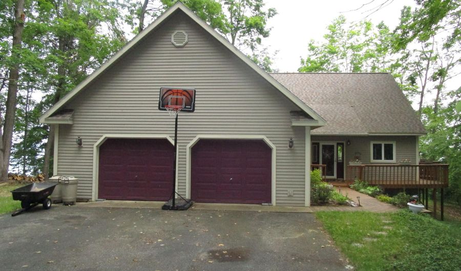 3146 Hidden Ridge Rd, Alanson, MI 49706 - 4 Beds, 2 Bath