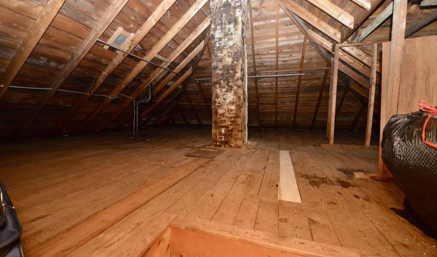 744 Hammond St, Bangor, ME 04401 - 4 Beds, 0 Bath