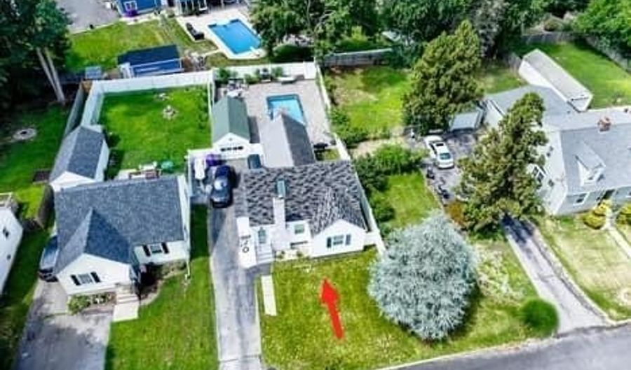 37 Atlantic Blvd, North Providence, RI 02911 - 4 Beds, 2 Bath