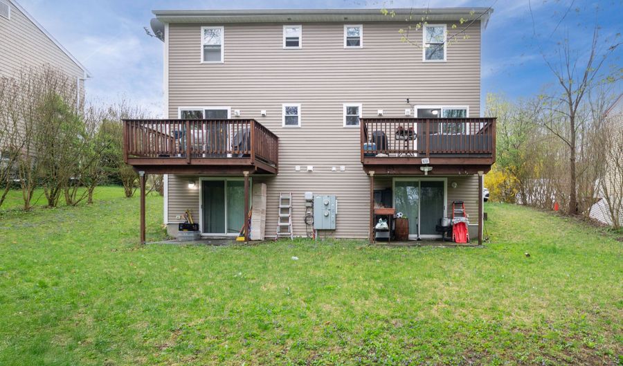 50-52 Knollwood Dr, Bethel, CT 06801 - 4 Beds, 4 Bath