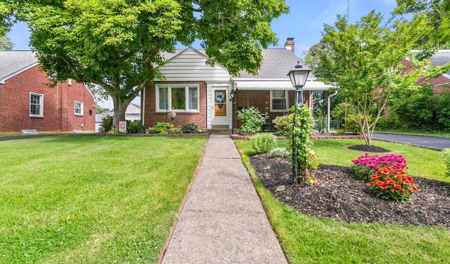 117 W WAYNE Ave, Aldan, PA 19018 - 3 Beds, 1 Bath