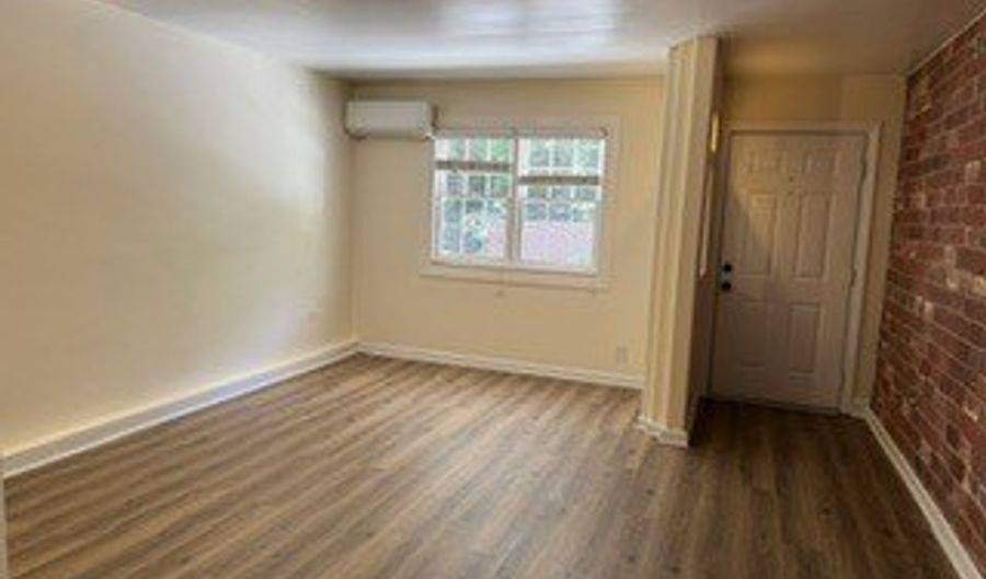 655 E Campus Rd, Athens, GA 30605 - 1 Beds, 1 Bath