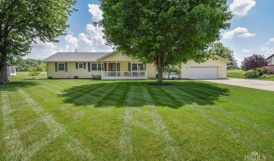 475 Gillcrest Dr, Albany, IN 47320 - 3 Beds, 2 Bath
