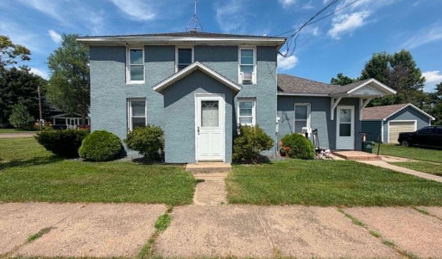 226 Birch St W, Amery, WI 54001 - 3 Beds, 2 Bath