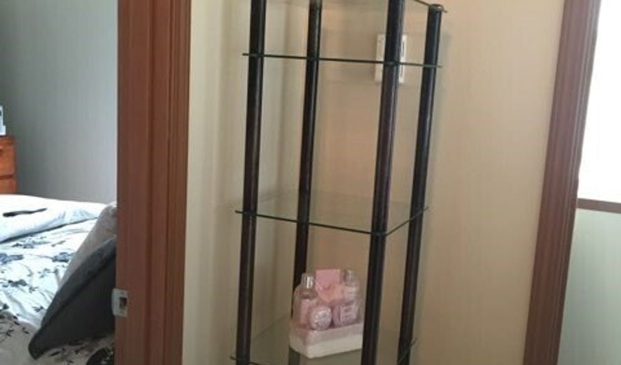 4532 Abalone St, Bremerton, WA 98310 - 4 Beds, 3 Bath