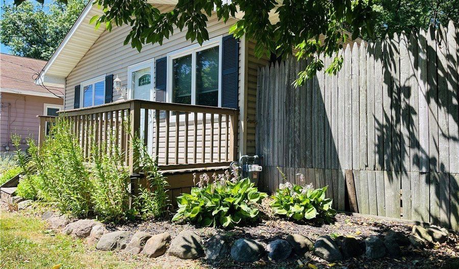 1501 W 19th St, Ashtabula, OH 44004 - 3 Beds, 2 Bath