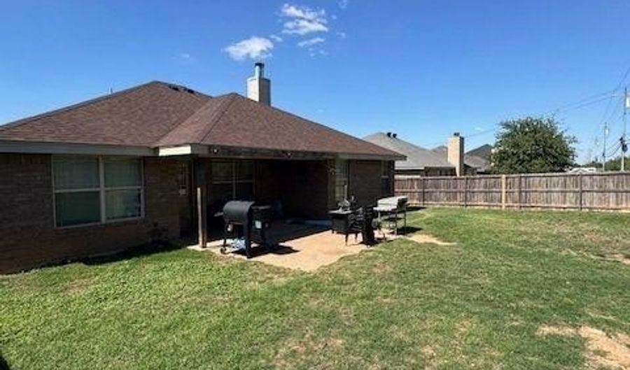 5557 Yellow Brick Rd, Abilene, TX 79602 - 3 Beds, 2 Bath