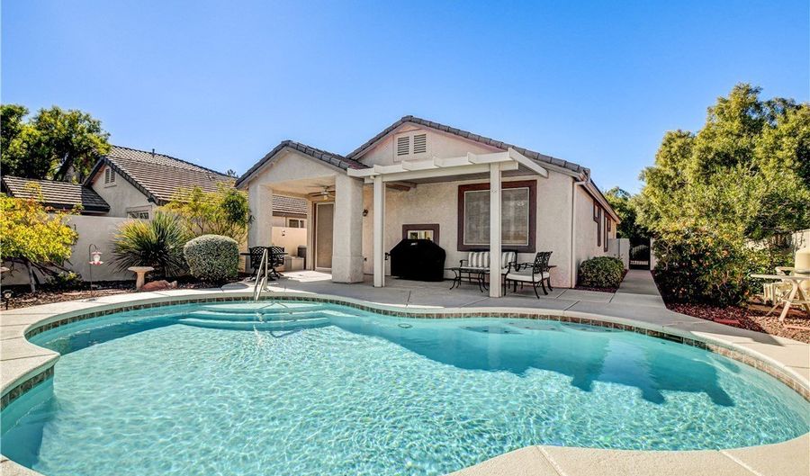 2702 Sweet Willow Ln, Las Vegas, NV 89135 - 3 Beds, 2 Bath