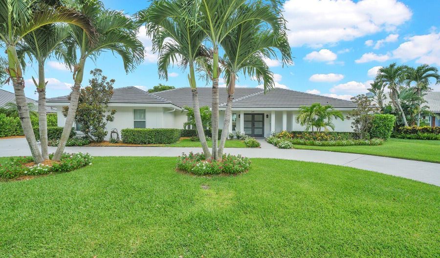341 Glenbrook Dr, Atlantis, FL 33462 - 3 Beds, 3 Bath
