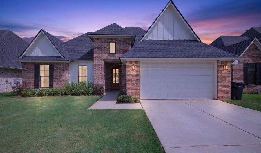 329 Newport Ln, Benton, LA 71006 - 4 Beds, 2 Bath