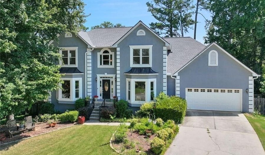 425 Serrant Ct, Alpharetta, GA 30022 - 4 Beds, 4 Bath