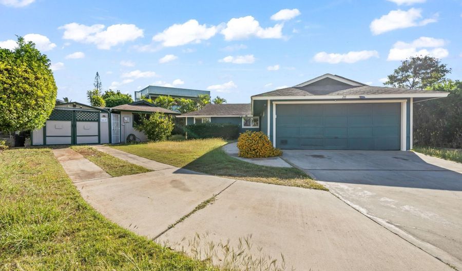 26 Luanaiki Pl, Kihei, HI 96753 - 3 Beds, 2 Bath