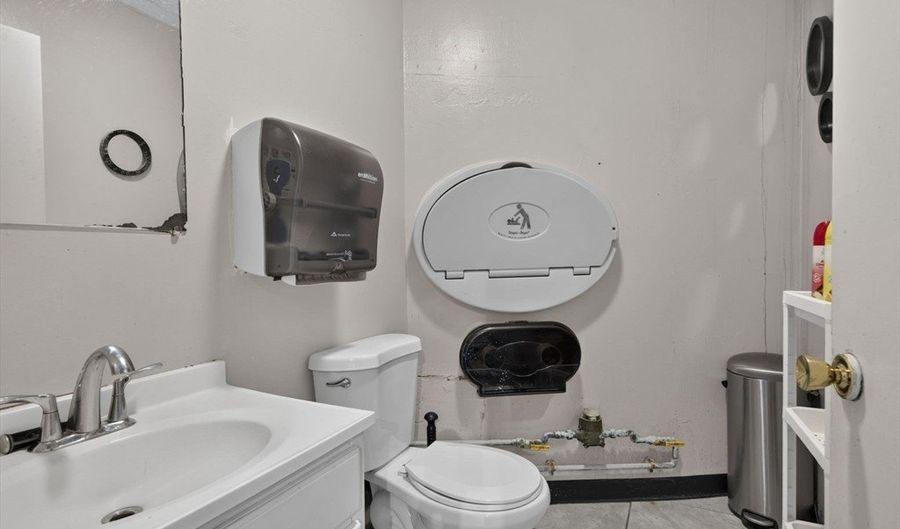 131 Boston 11&12, Billerica, MA 01862 - 0 Beds, 0 Bath
