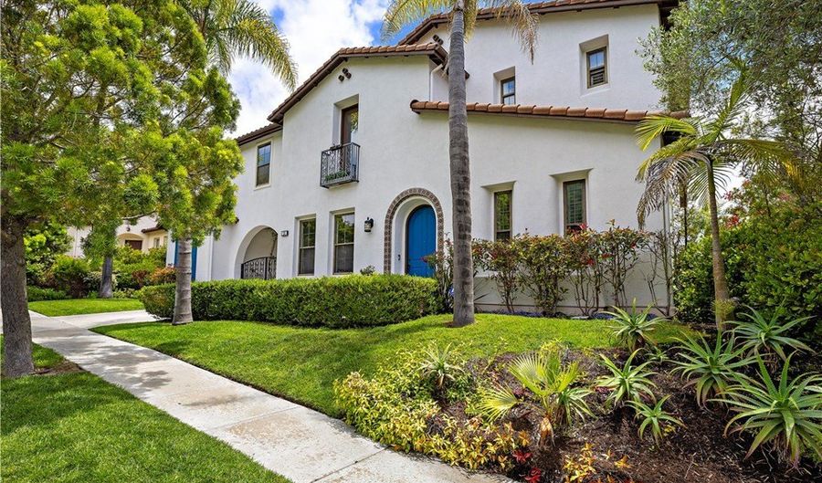 12 Calle Vista Del Sol, San Clemente, CA 92673 - 5 Beds, 6 Bath