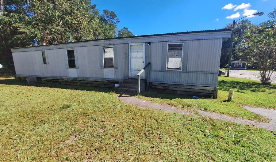 1600 Dunlevie Rd 16, Allenhurst, GA 31301 - 2 Beds, 1 Bath