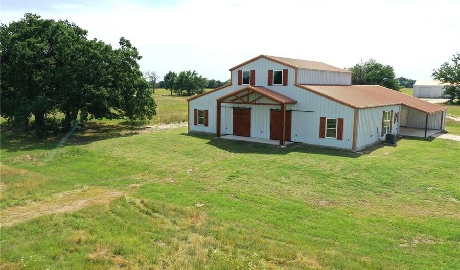 218 Fm 80 S, Teague, TX 75860 - 3 Beds, 4 Bath