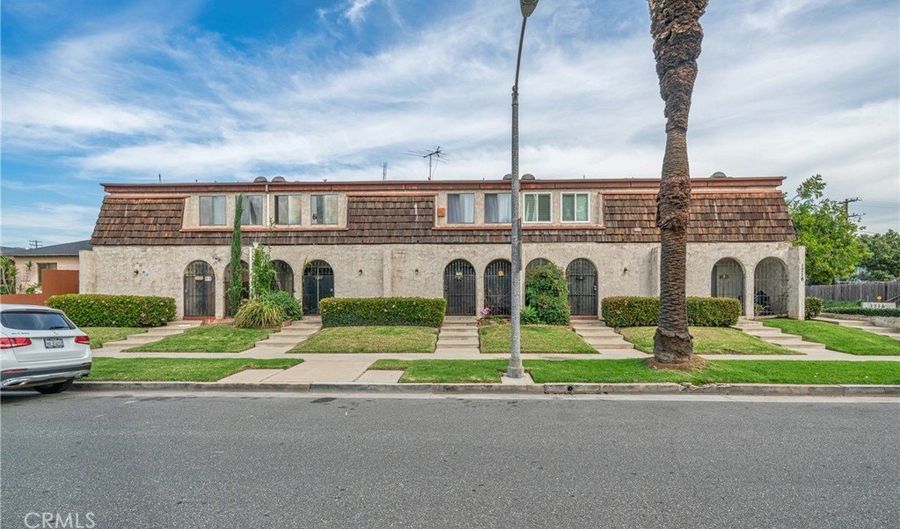 1716 S 2nd St 6, Alhambra, CA 91801 - 2 Beds, 2 Bath