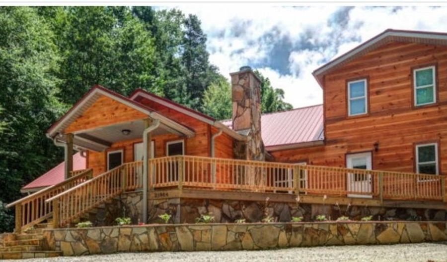 21804 US Hwy 19, Andrews, NC 28901 - 3 Beds, 3 Bath