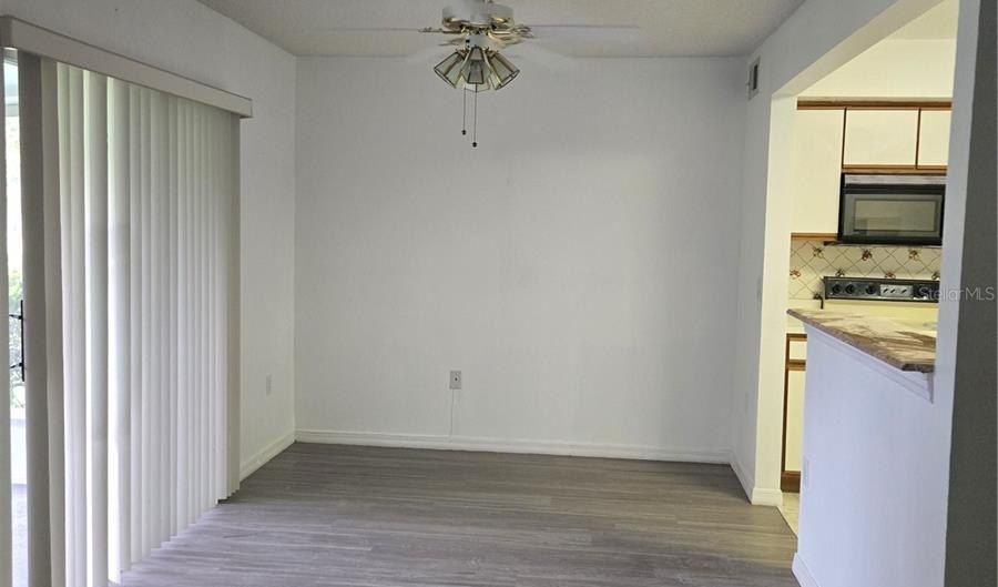 925 LEXINGTON Pkwy 14, Apopka, FL 32712 - 2 Beds, 2 Bath
