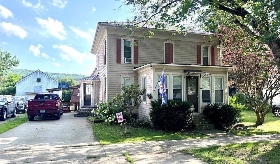 105 E Main St, Angelica, NY 14709 - 4 Beds, 2 Bath