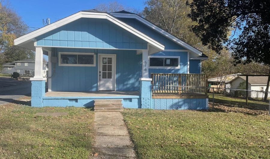 616 Pearl St, Benton, AR 72015 - 3 Beds, 1 Bath