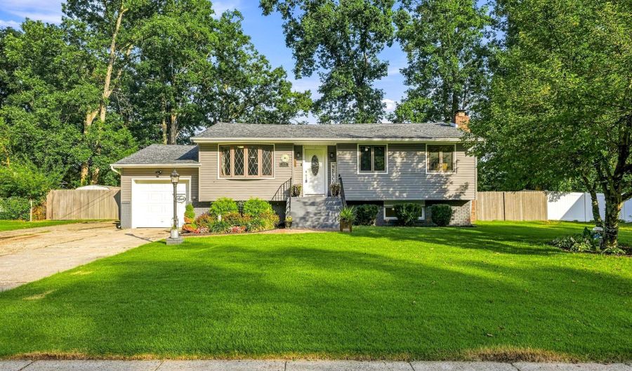 42 COLGATE Rd, Atco, NJ 08004 - 3 Beds, 3 Bath