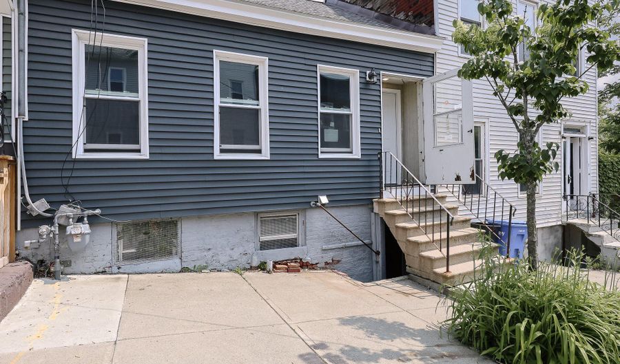 5 Cuyler St, Albany, NY 12202 - 1 Beds, 2 Bath