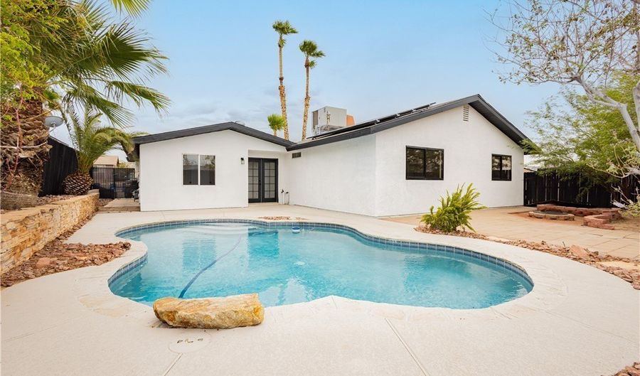 249 Kirk Ave, Henderson, NV 89015 - 4 Beds, 2 Bath