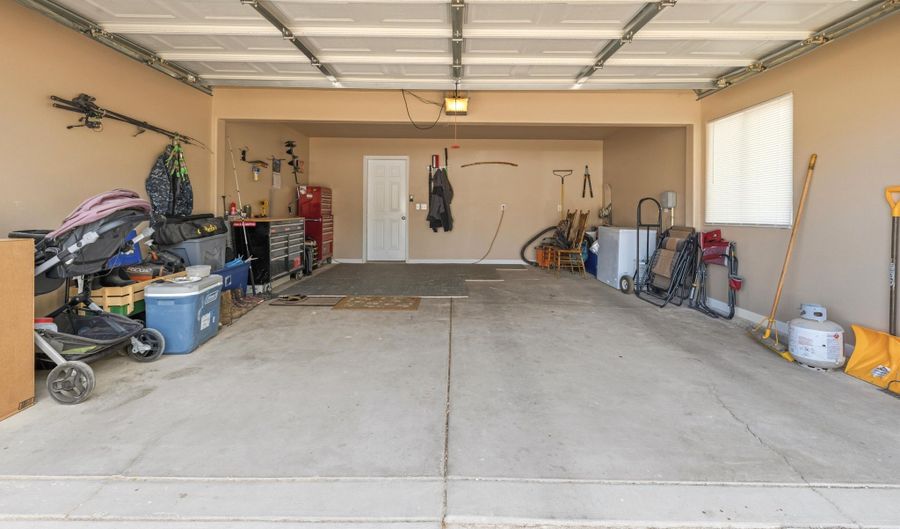 2135 N 550 W, Cedar City, UT 84721 - 3 Beds, 3 Bath
