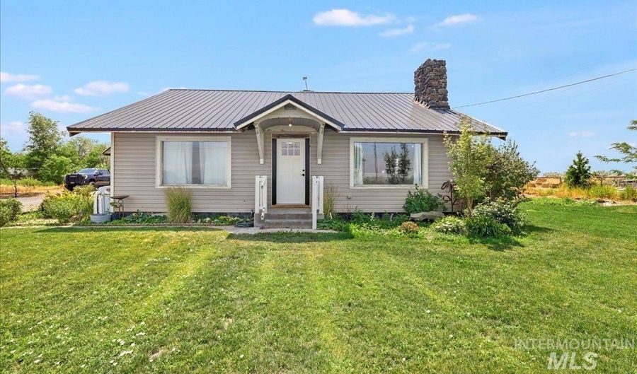 20037 Highway 30, Buhl, ID 83316 - 2 Beds, 1 Bath